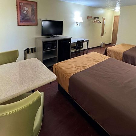Rodeway Inn Moriarty Kültér fotó