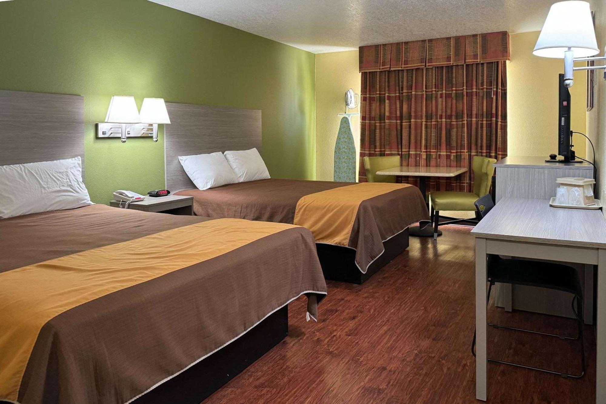 Rodeway Inn Moriarty Kültér fotó